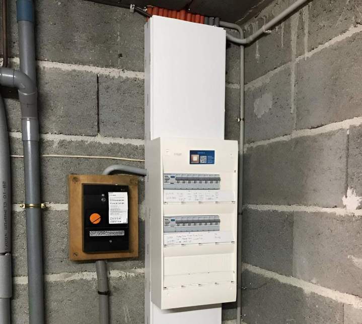 Mise en conformité et sécurité de vos installations électriques anciennes.